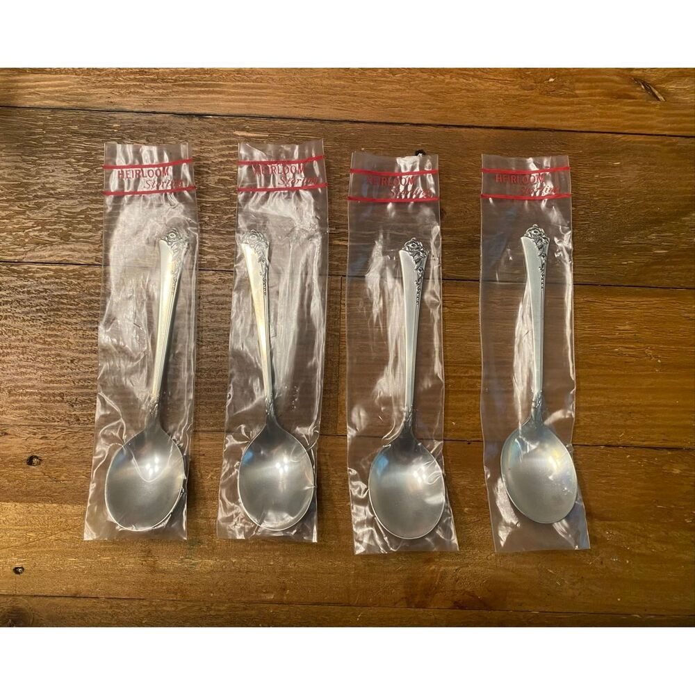 4 Damask Rose by Oneida Heirloom Sterling Silver soup spoon Flatware